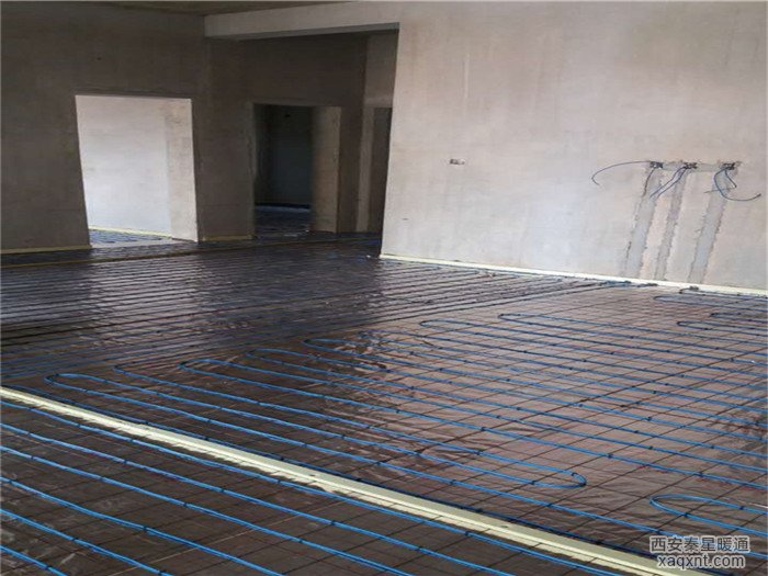 電地暖發熱電纜安裝