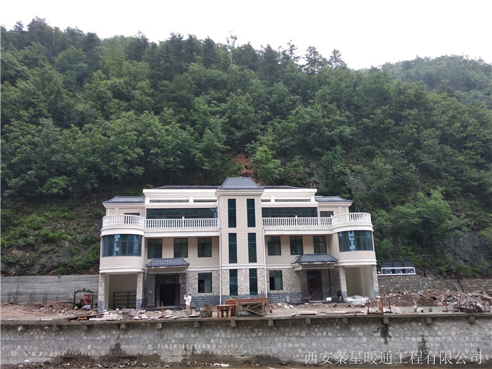 鹿苑小區電地暖安裝