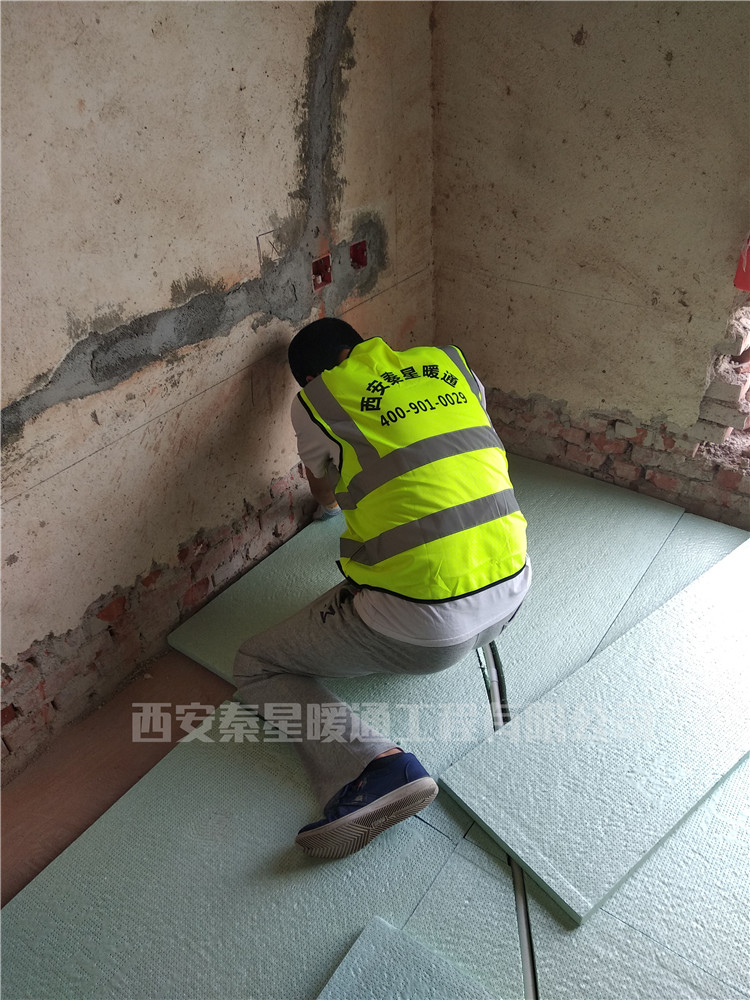 發熱電纜電地暖安裝